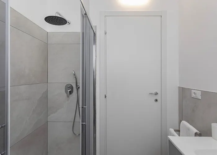 Quinto Modern Flat By Wonderful Italy Apartman *