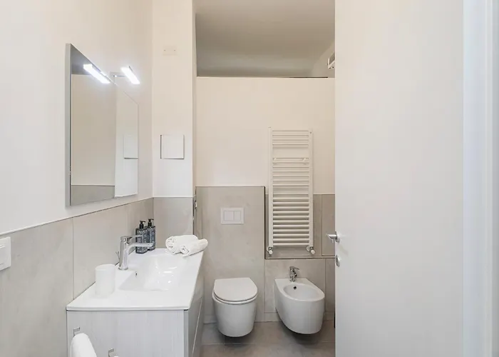 Quinto Modern Flat By Wonderful Italy Apartament Genua