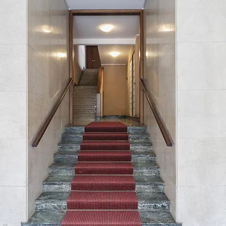 Quinto Modern Flat By Wonderful Italy *