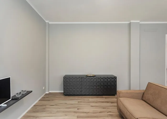 Quinto Modern Flat By Wonderful Italy * Genua